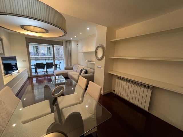 3 soveværelse Lejlighed til salg i La Nova Esquerra de L'Eixample, Barcelona by - € 990.000 (Ref: 8782300)