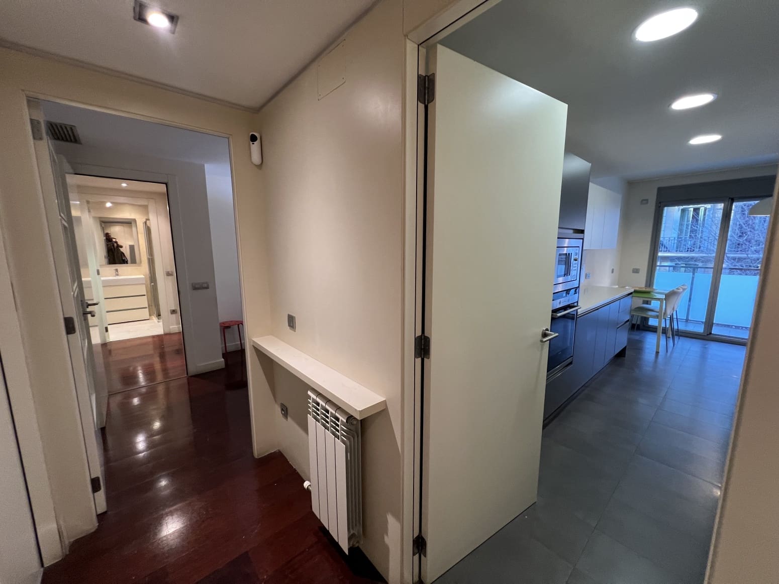 3 soveværelse Lejlighed til salg i Barcelona by - € 990.000 (Ref: 8782300)