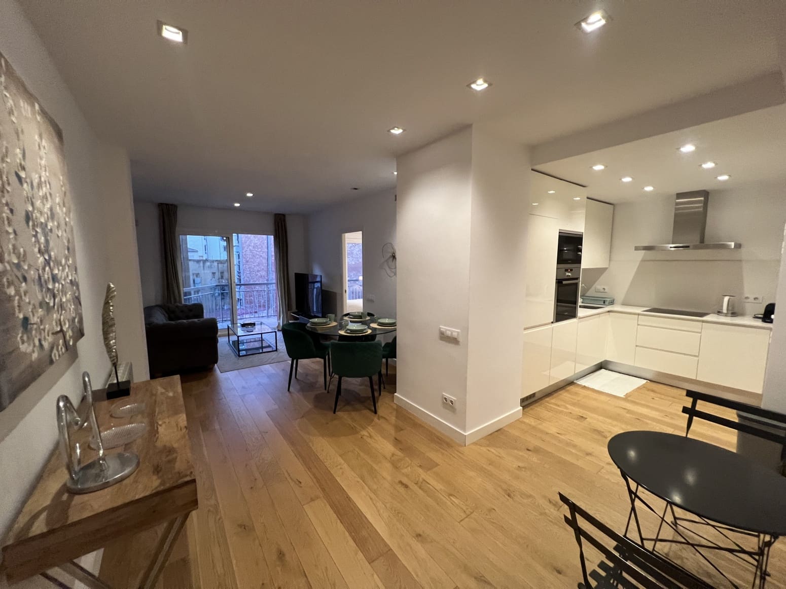 2 soveværelse Lejlighed til salg i Barcelona by - € 650.000 (Ref: 8783028)