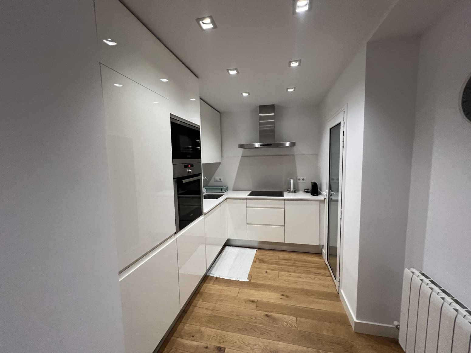 2 soveværelse Lejlighed til salg i Barcelona by - € 650.000 (Ref: 8783028)