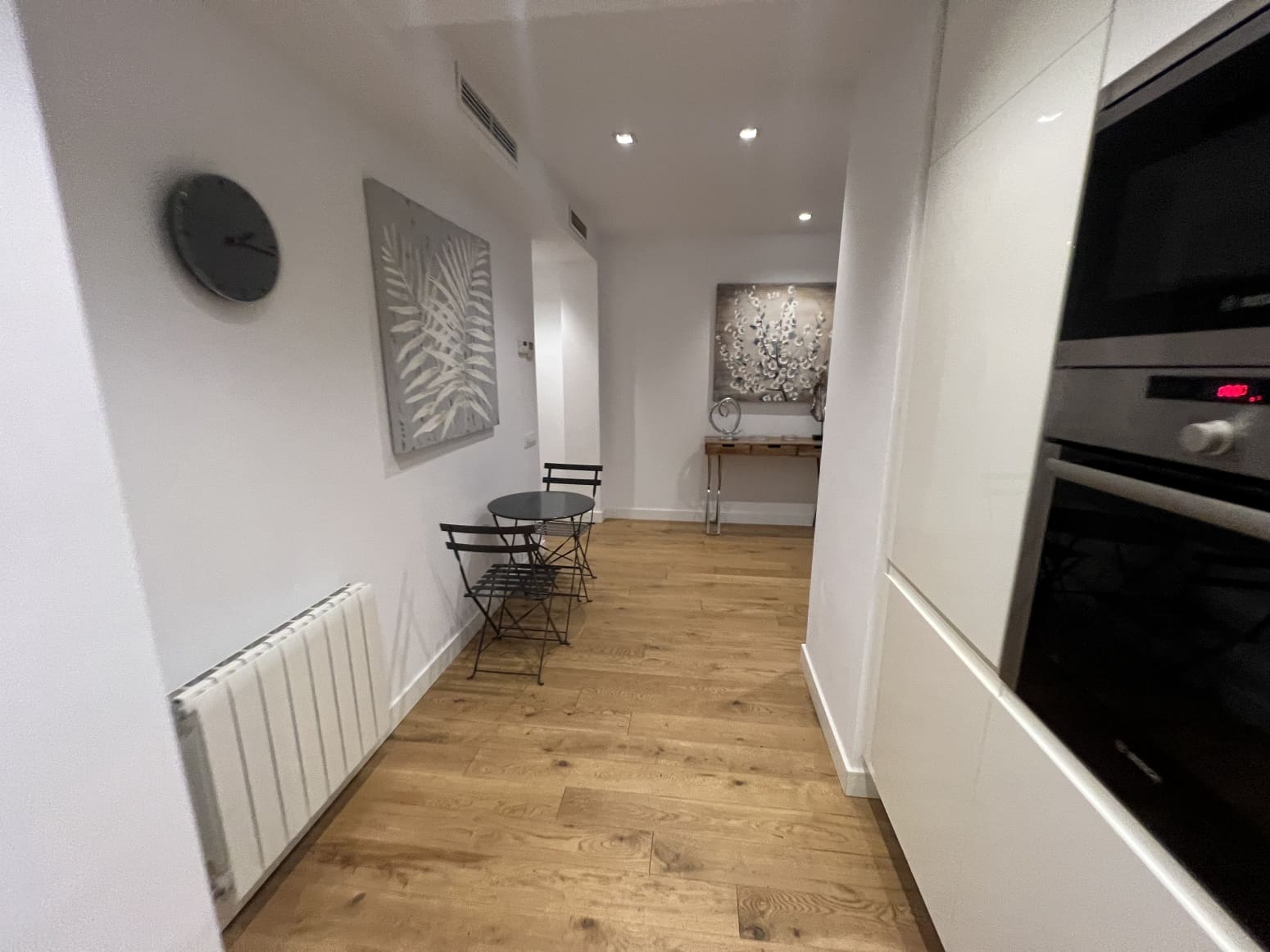 2 soveværelse Lejlighed til salg i Barcelona by - € 650.000 (Ref: 8783028)