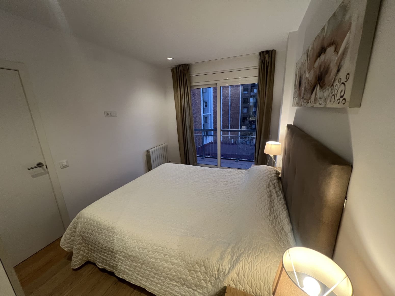 2 soveværelse Lejlighed til salg i Barcelona by - € 650.000 (Ref: 8783028)