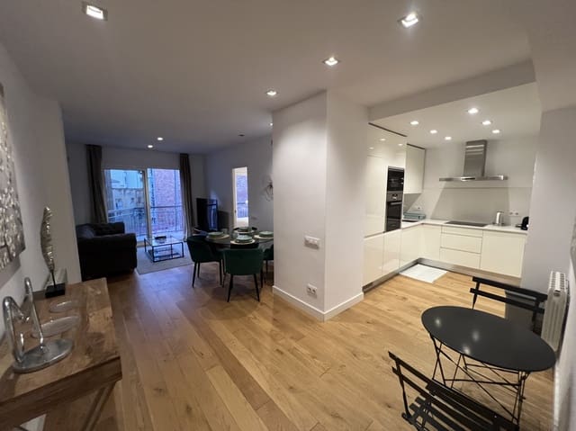 2 soveværelse Lejlighed til salg i La Nova Esquerra de L'Eixample, Barcelona by - € 650.000 (Ref: 8783028)