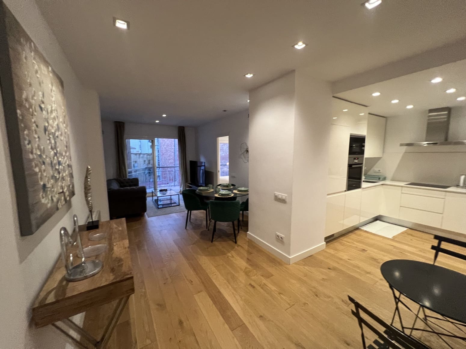 2 soveværelse Lejlighed til salg i Barcelona by - € 650.000 (Ref: 8783028)