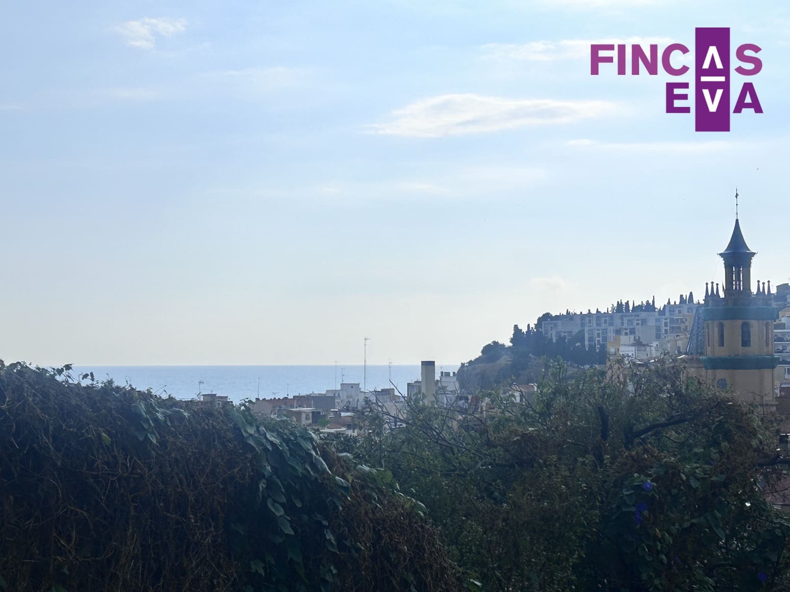 Villa for sale in Arenys de Mar - € 240,000 (Ref: 8788197)