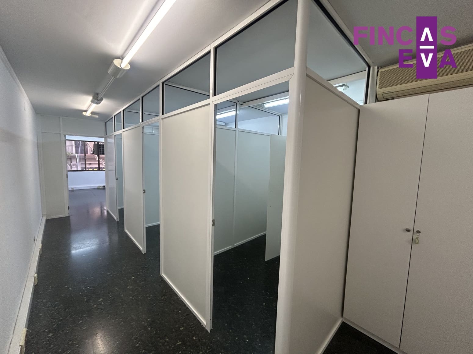 Kantoor te koop in Barcelona stad - € 259.000 (Ref: 8824150)