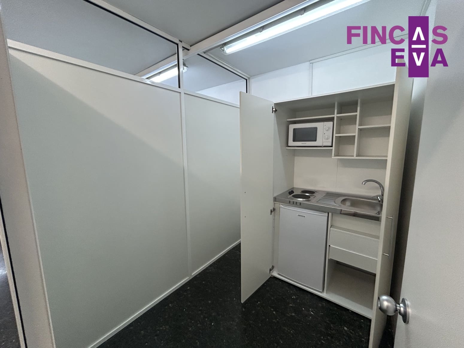 Kantoor te koop in Barcelona stad - € 259.000 (Ref: 8824150)