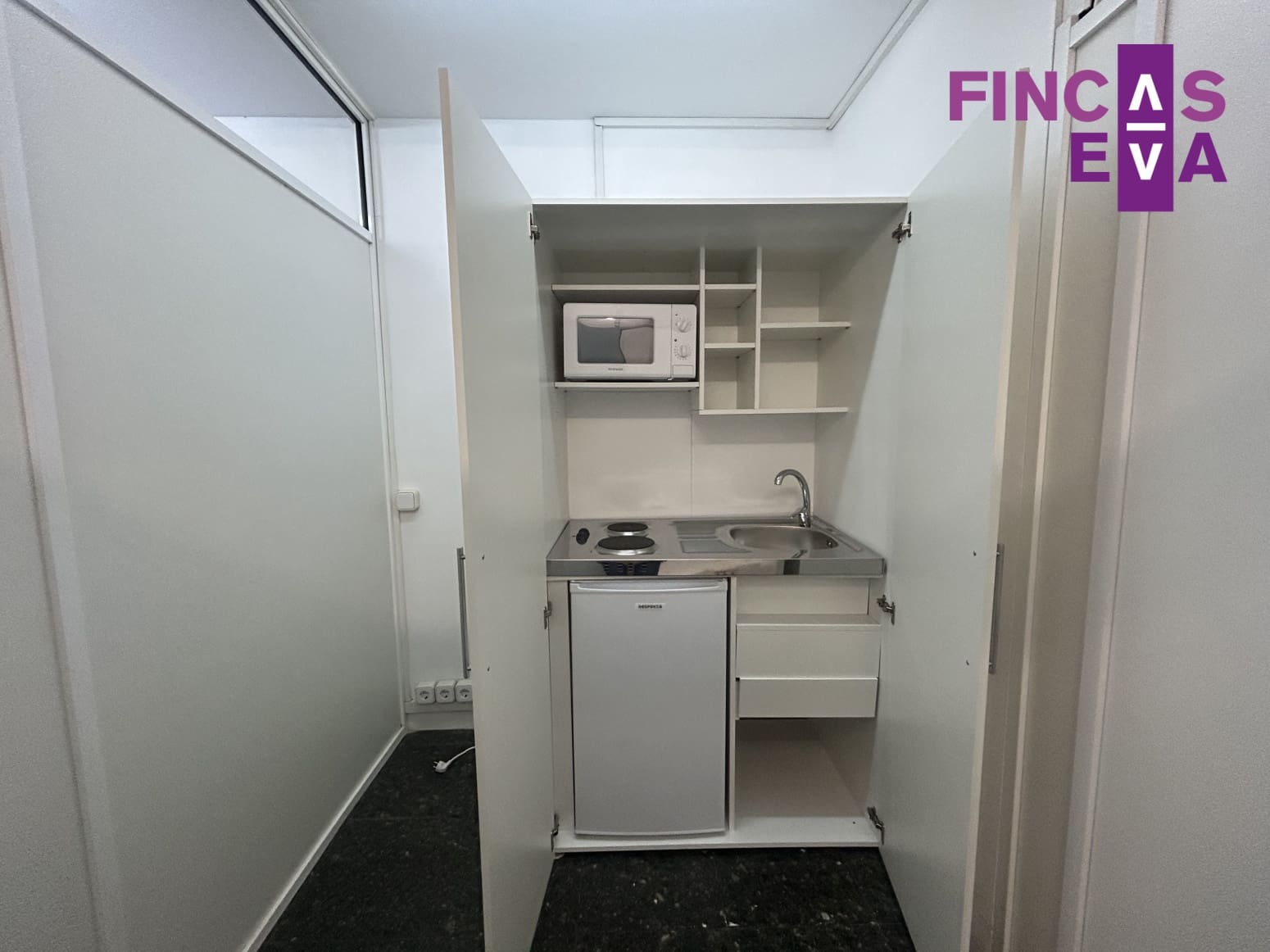 Kantoor te koop in Barcelona stad - € 259.000 (Ref: 8824150)