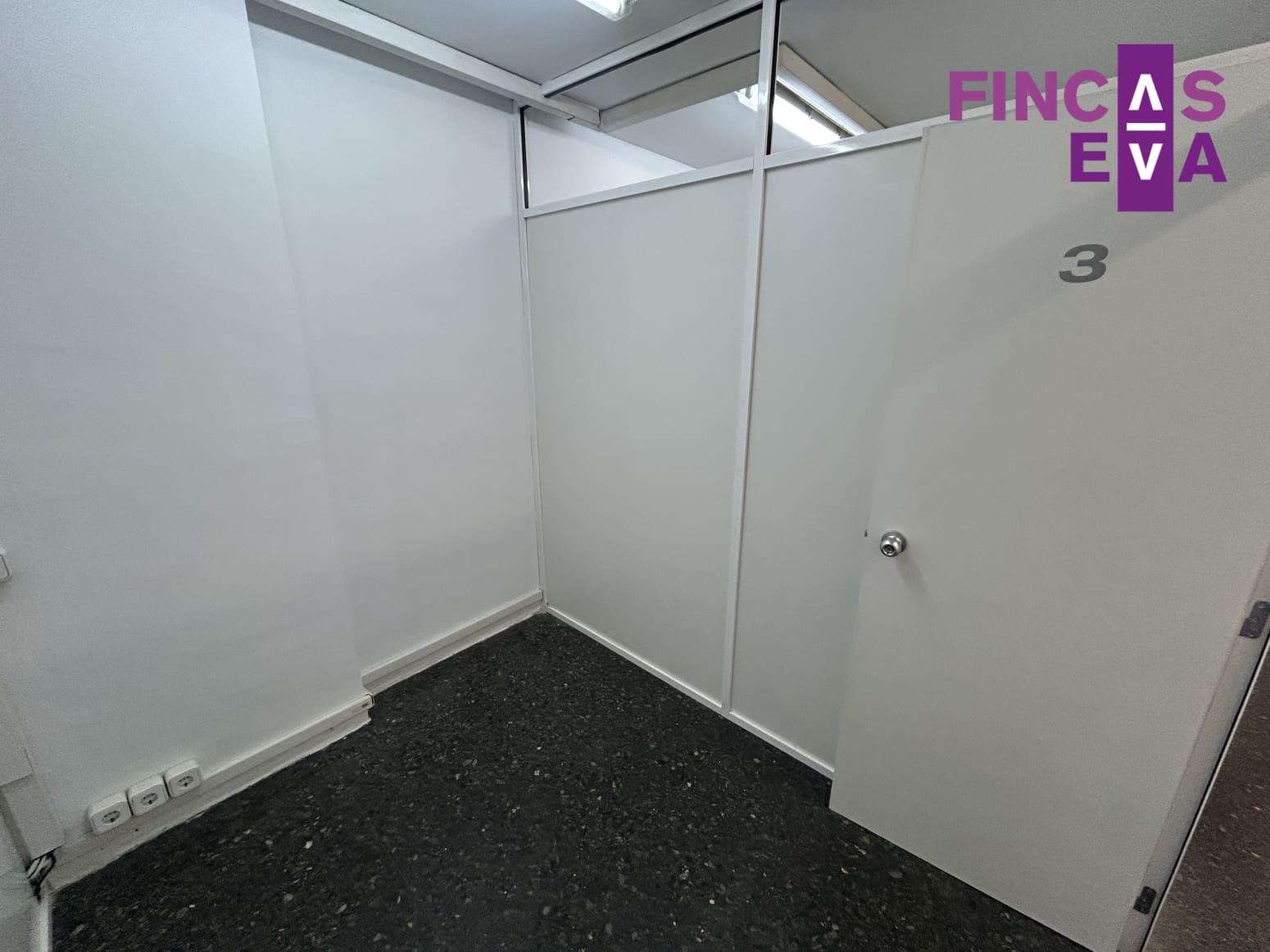 Kantoor te koop in Barcelona stad - € 259.000 (Ref: 8824150)