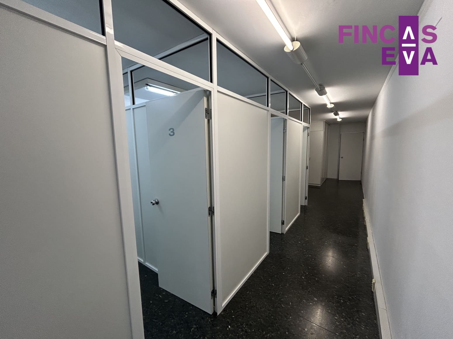 Kantoor te koop in Barcelona stad - € 259.000 (Ref: 8824150)