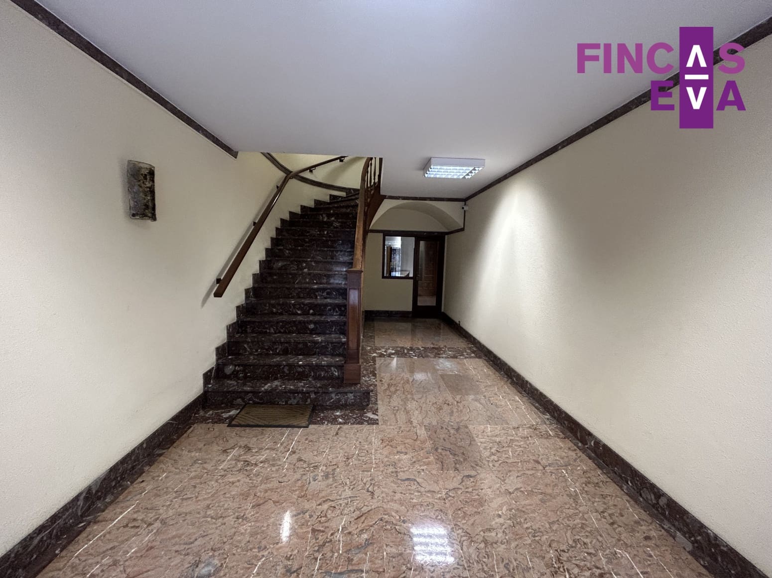 Kantoor te koop in Barcelona stad - € 259.000 (Ref: 8824150)