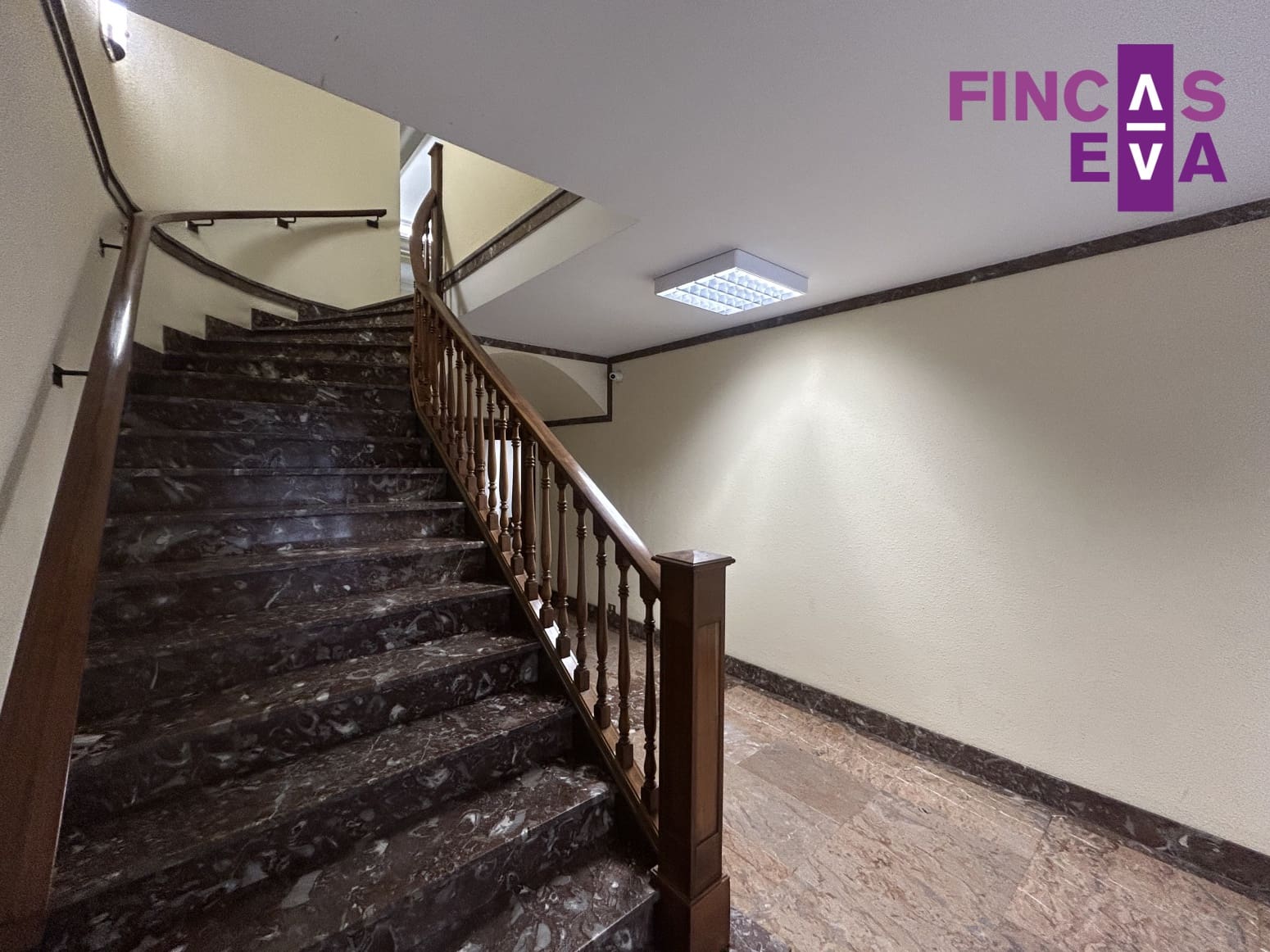 Kantoor te koop in Barcelona stad - € 259.000 (Ref: 8824150)