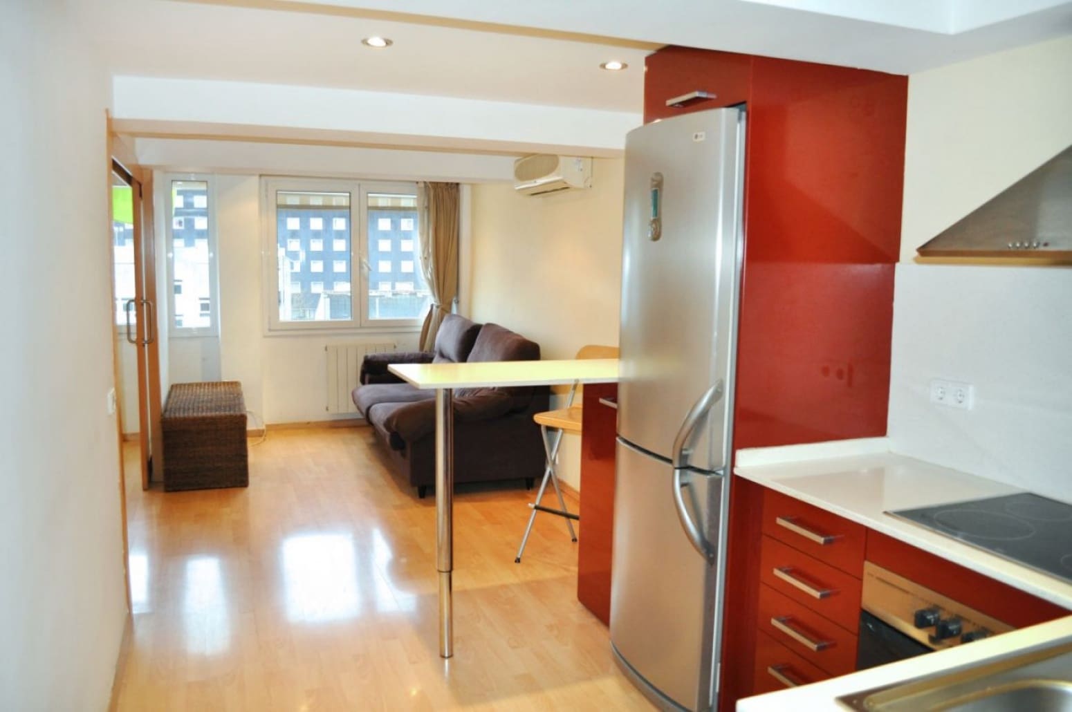 1 slaapkamer Flat te koop in Barcelona stad - € 280.000 (Ref: 8881114)