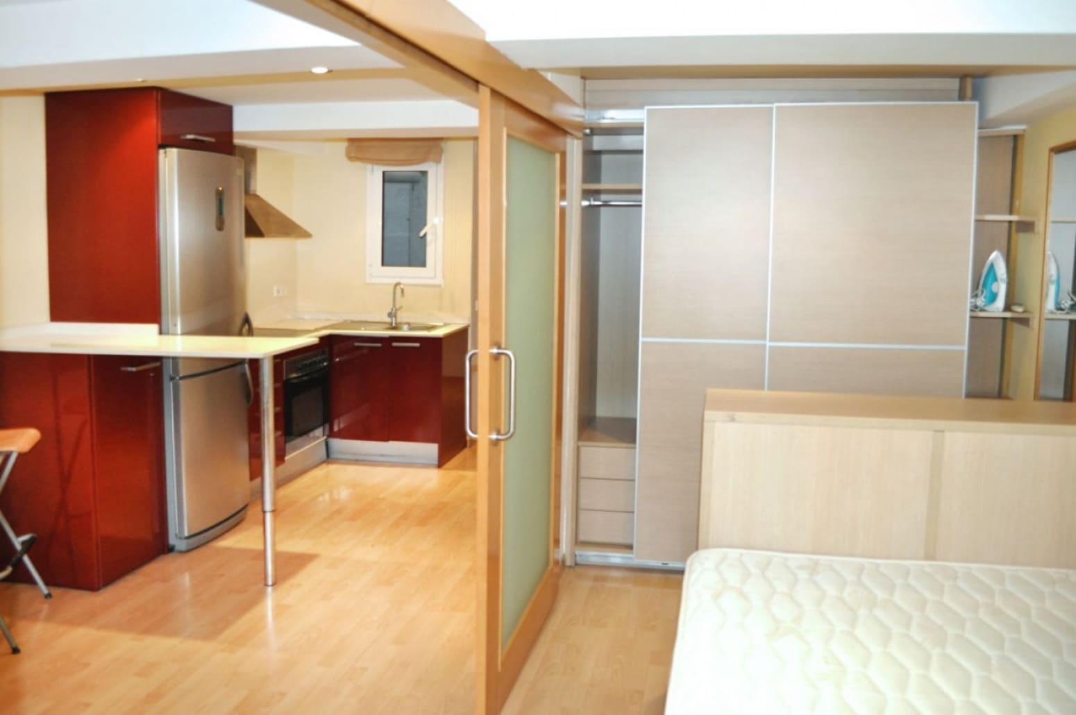 1 slaapkamer Flat te koop in Barcelona stad - € 280.000 (Ref: 8881114)