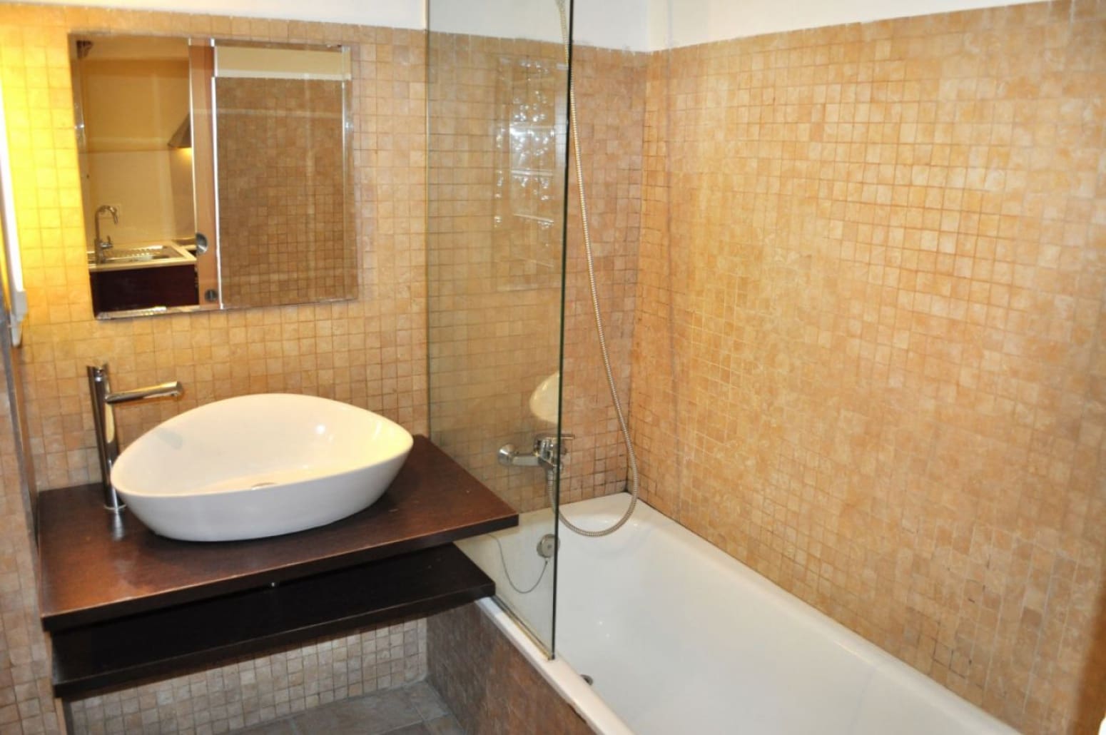 1 slaapkamer Flat te koop in Barcelona stad - € 280.000 (Ref: 8881114)