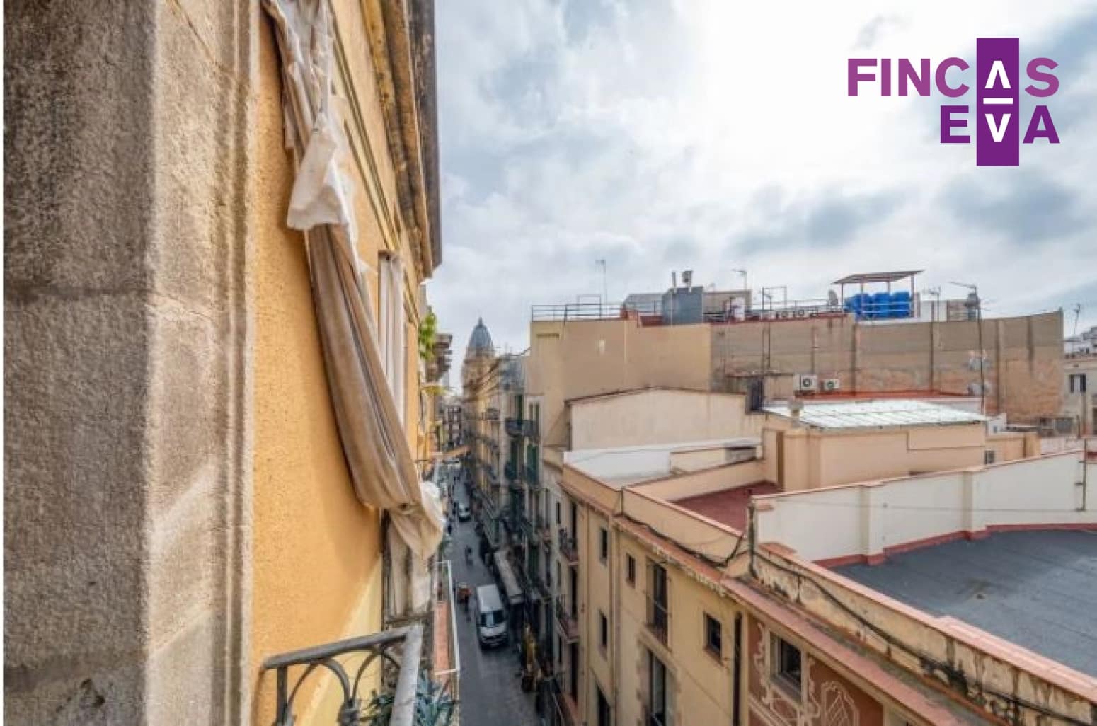 3 slaapkamer Flat te koop in Barcelona stad - € 649.000 (Ref: 8981890)