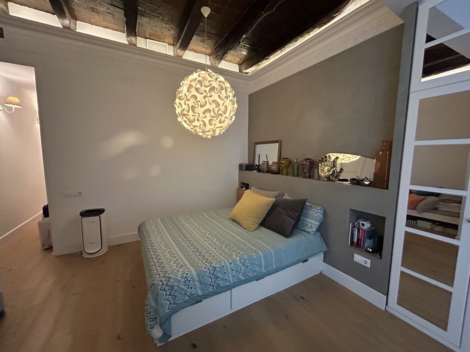 2 soveværelse Lejlighed til salg i Barcelona by - € 627.000 (Ref: 9028979)