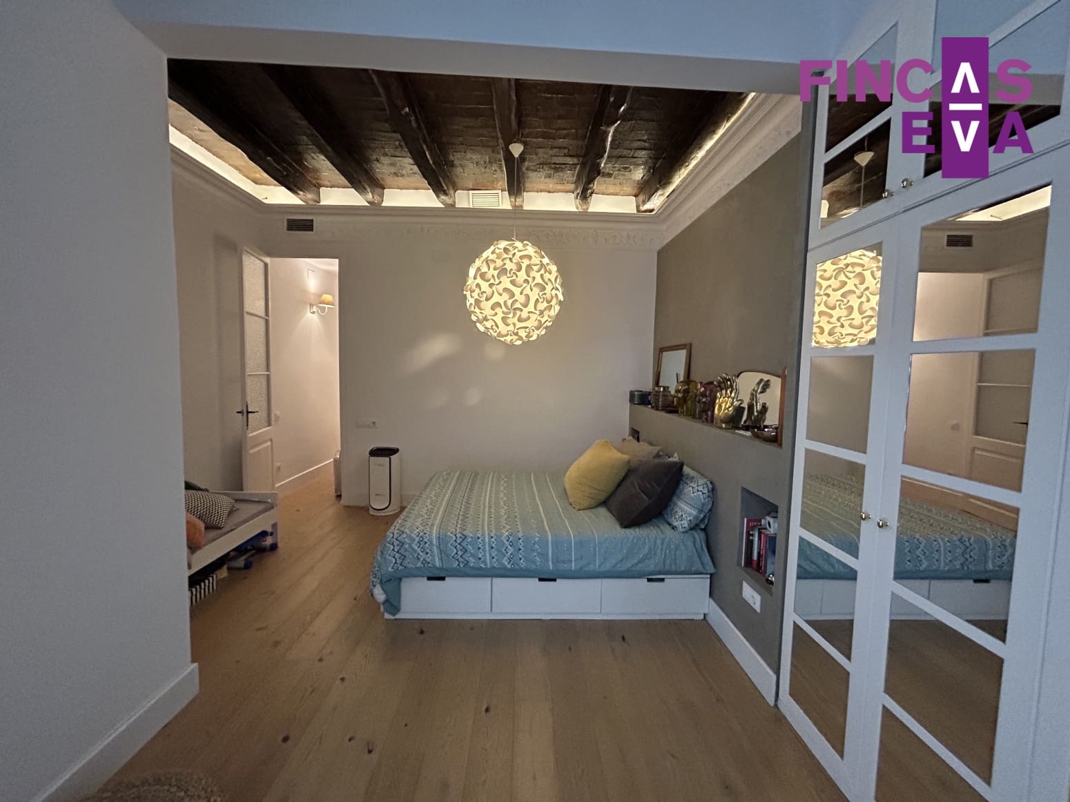 2 soveværelse Lejlighed til salg i Barcelona by - € 627.000 (Ref: 9028979)