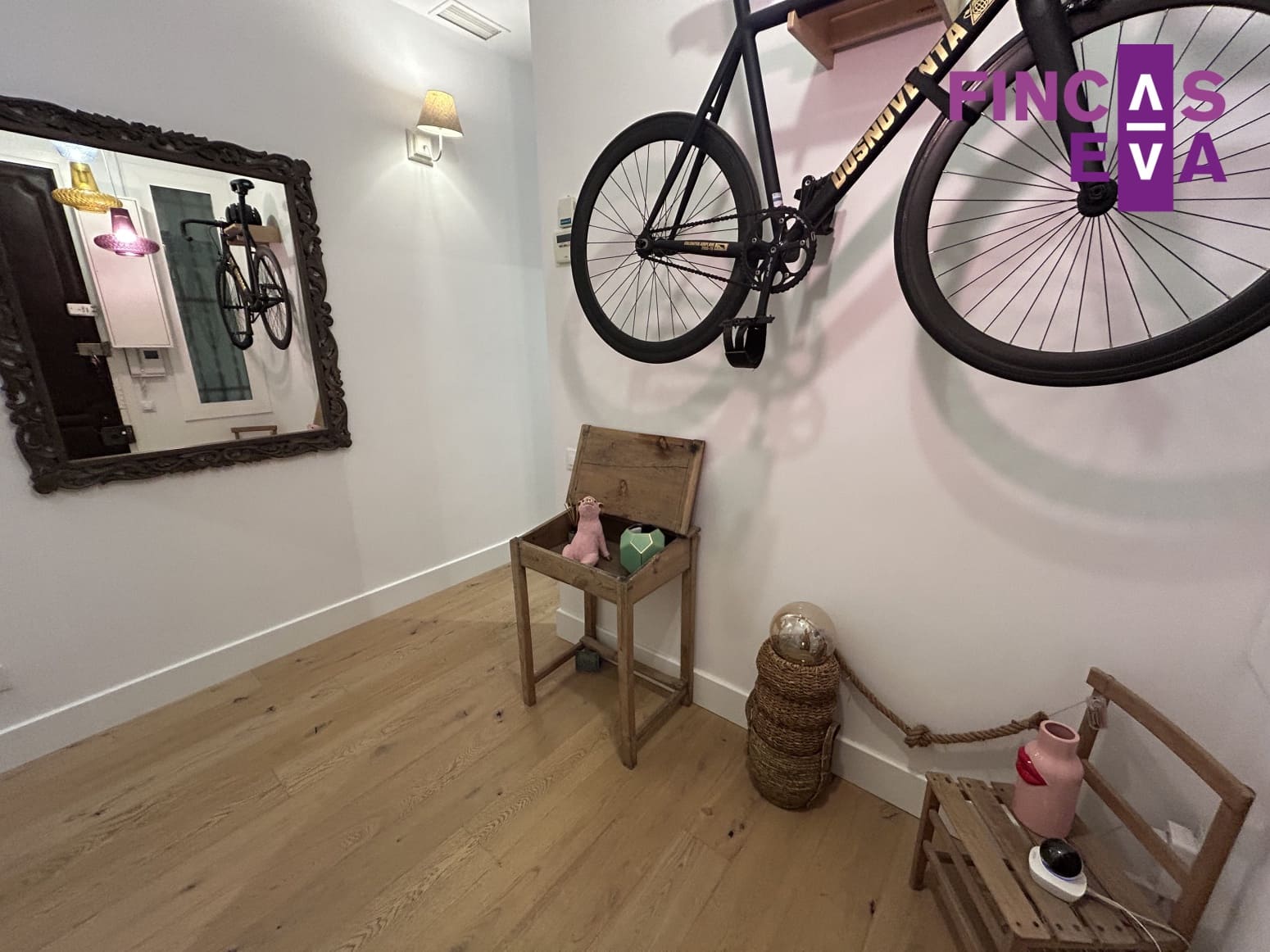 2 soveværelse Lejlighed til salg i Barcelona by - € 627.000 (Ref: 9028979)