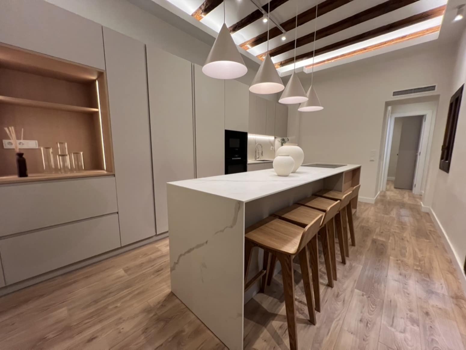 3 soveværelse Lejlighed til salg i Barcelona by - € 824.000 (Ref: 9035860)