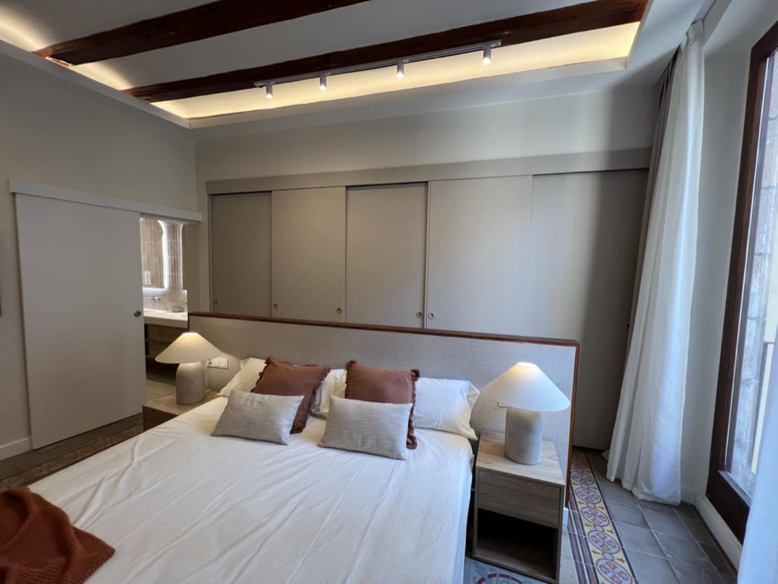 3 soveværelse Lejlighed til salg i Barcelona by - € 824.000 (Ref: 9035860)