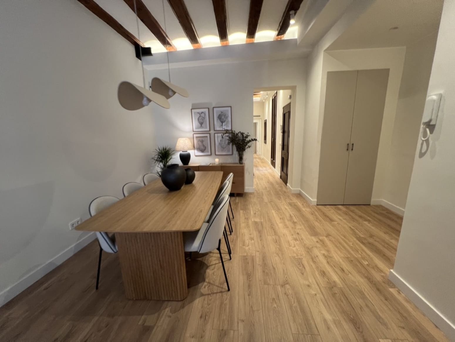 3 soveværelse Lejlighed til salg i Barcelona by - € 824.000 (Ref: 9035860)