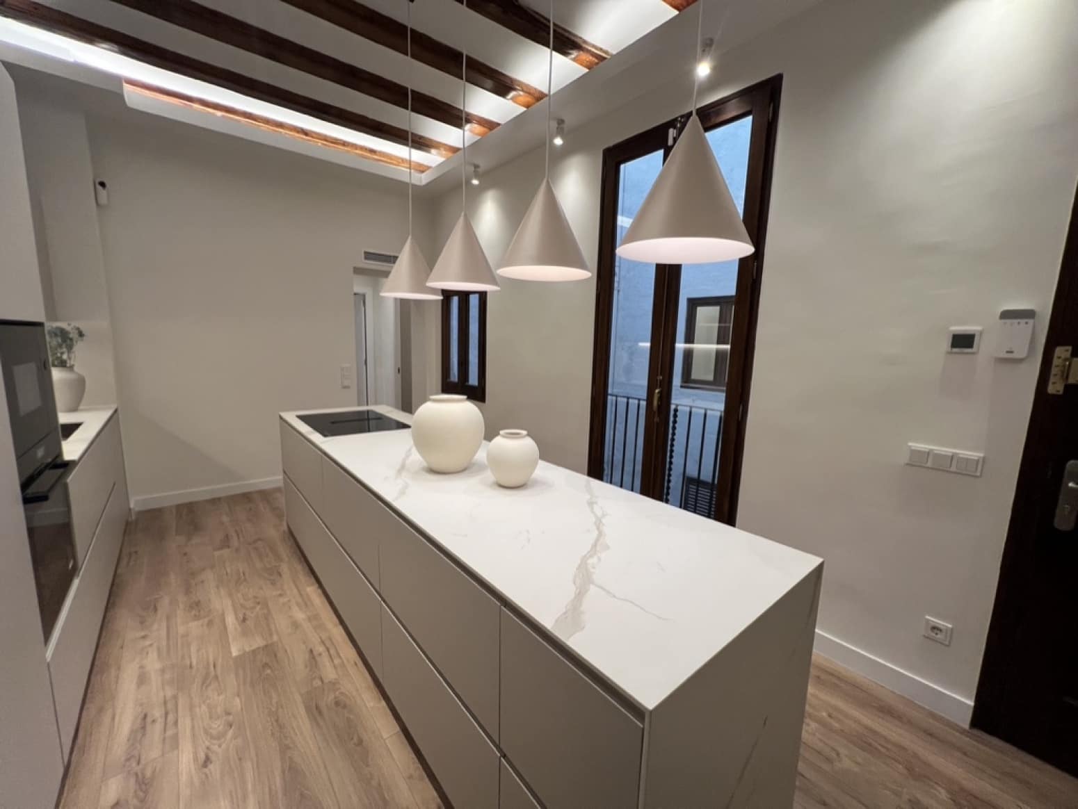 3 soveværelse Lejlighed til salg i Barcelona by - € 824.000 (Ref: 9035860)