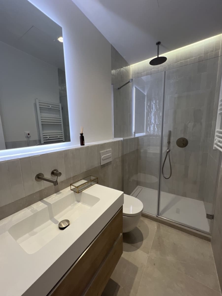 3 soveværelse Lejlighed til salg i Barcelona by - € 824.000 (Ref: 9035860)