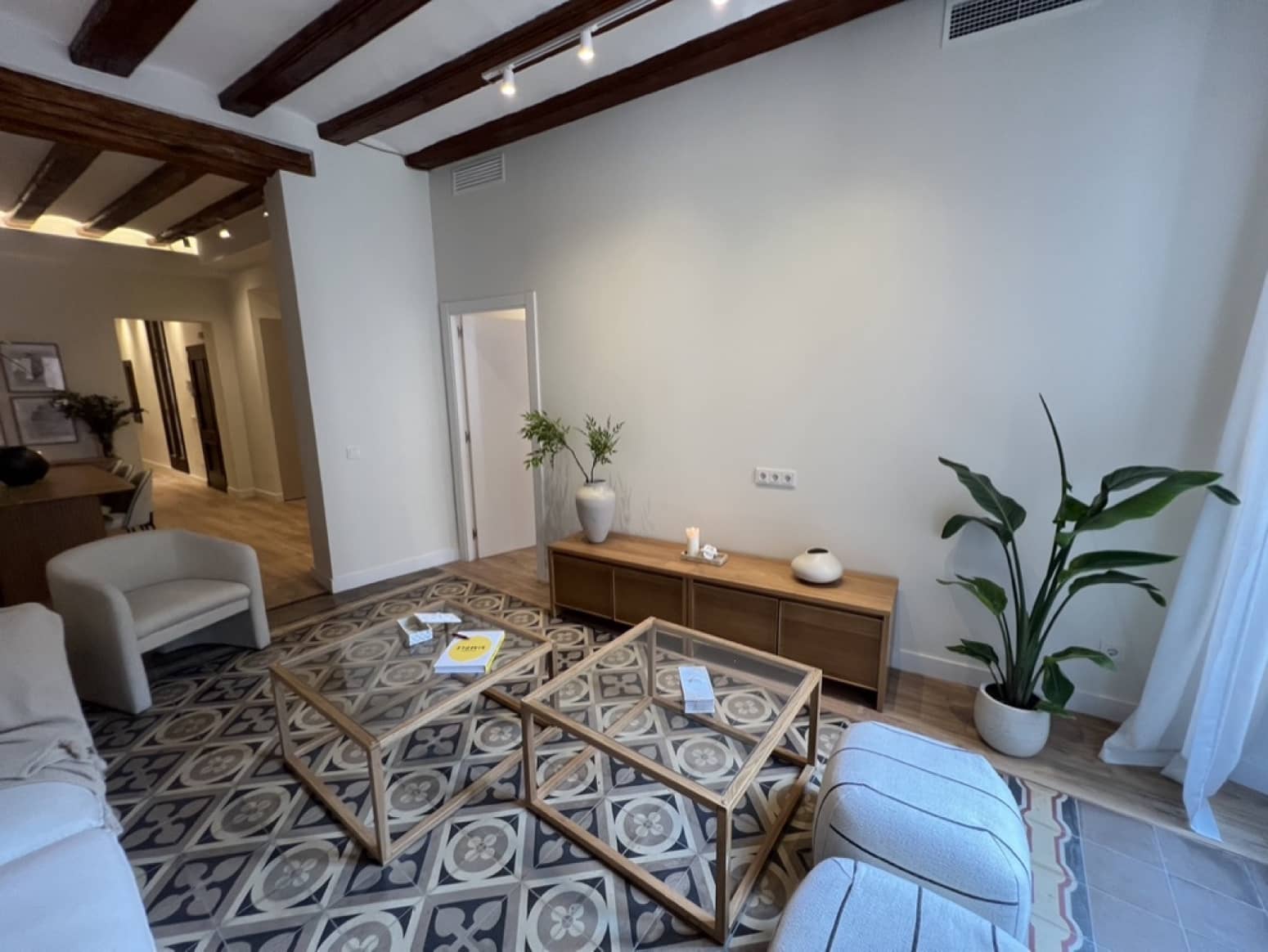 3 soveværelse Lejlighed til salg i Barcelona by - € 824.000 (Ref: 9035860)