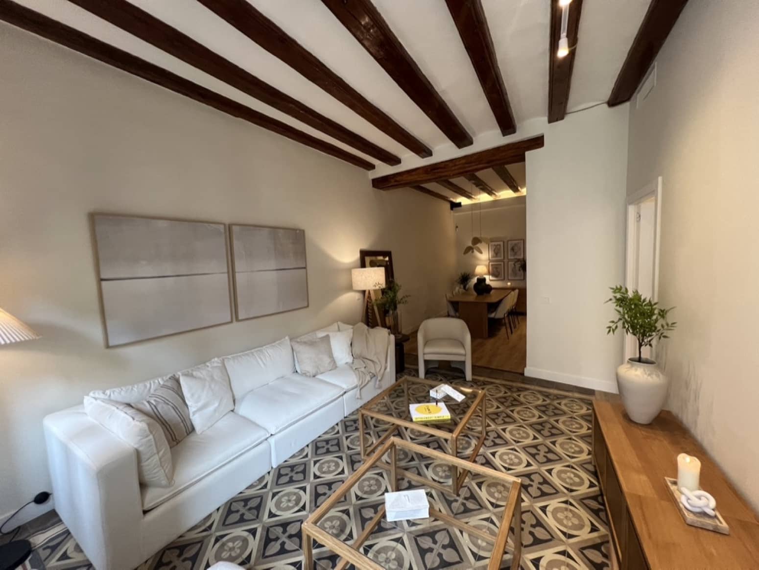 3 soveværelse Lejlighed til salg i Barcelona by - € 824.000 (Ref: 9035860)