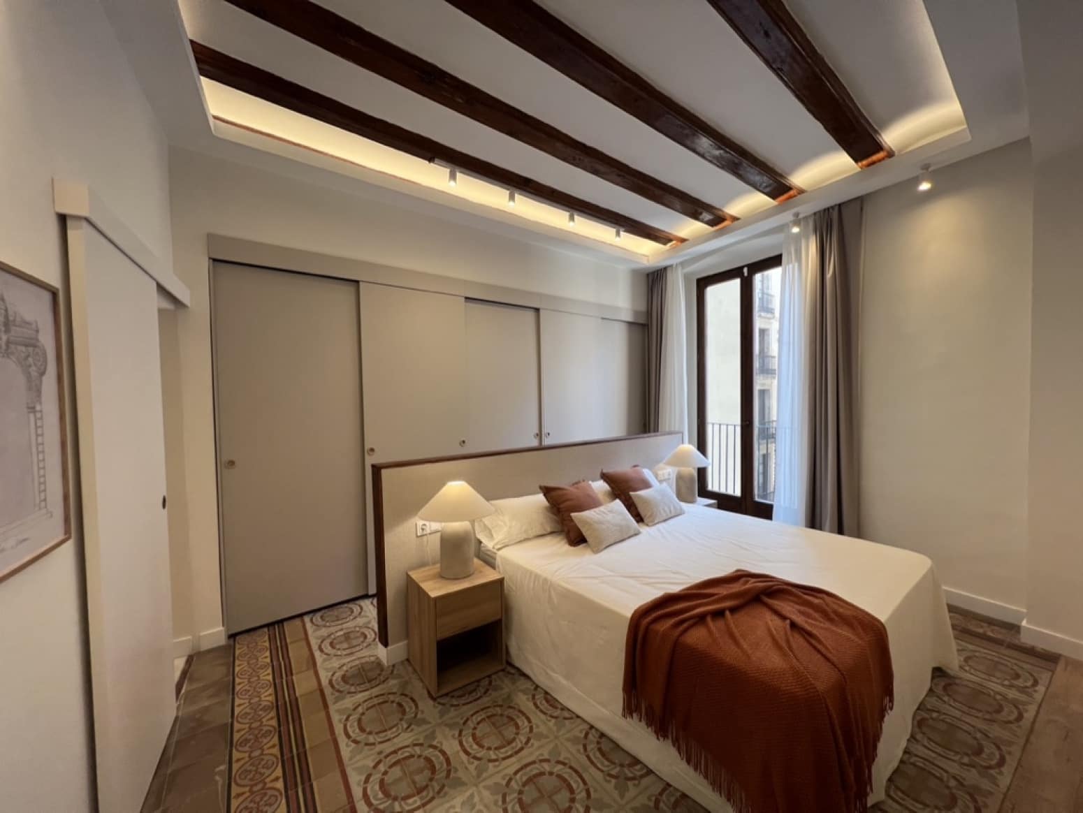 3 soveværelse Lejlighed til salg i Barcelona by - € 824.000 (Ref: 9035860)