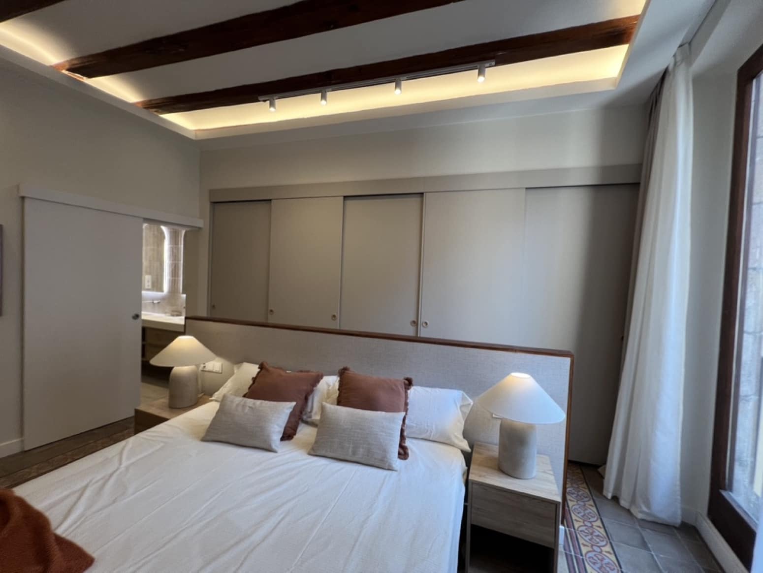 3 soveværelse Lejlighed til salg i Barcelona by - € 824.000 (Ref: 9035860)