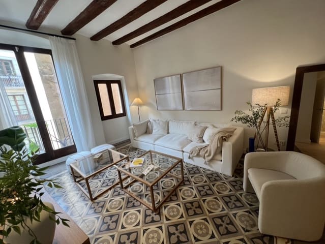 3 soveværelse Lejlighed til salg i Sant Pere, Santa Caterina i La Ribera, Barcelona by - € 824.000 (Ref: 9035860)