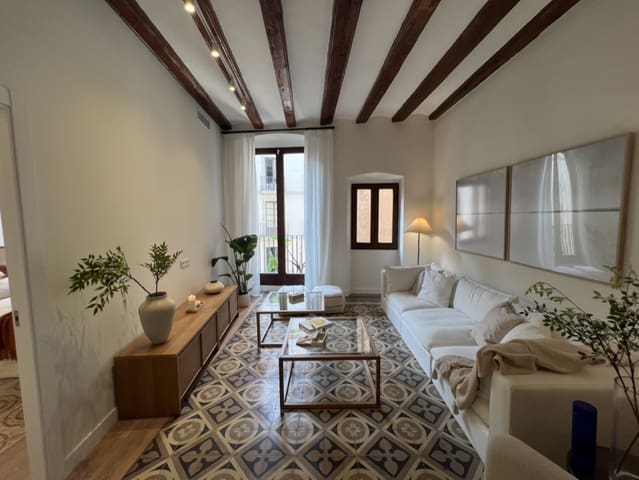 3 soveværelse Lejlighed til salg i Sant Pere, Santa Caterina i La Ribera, Barcelona by - € 824.000 (Ref: 9035860)