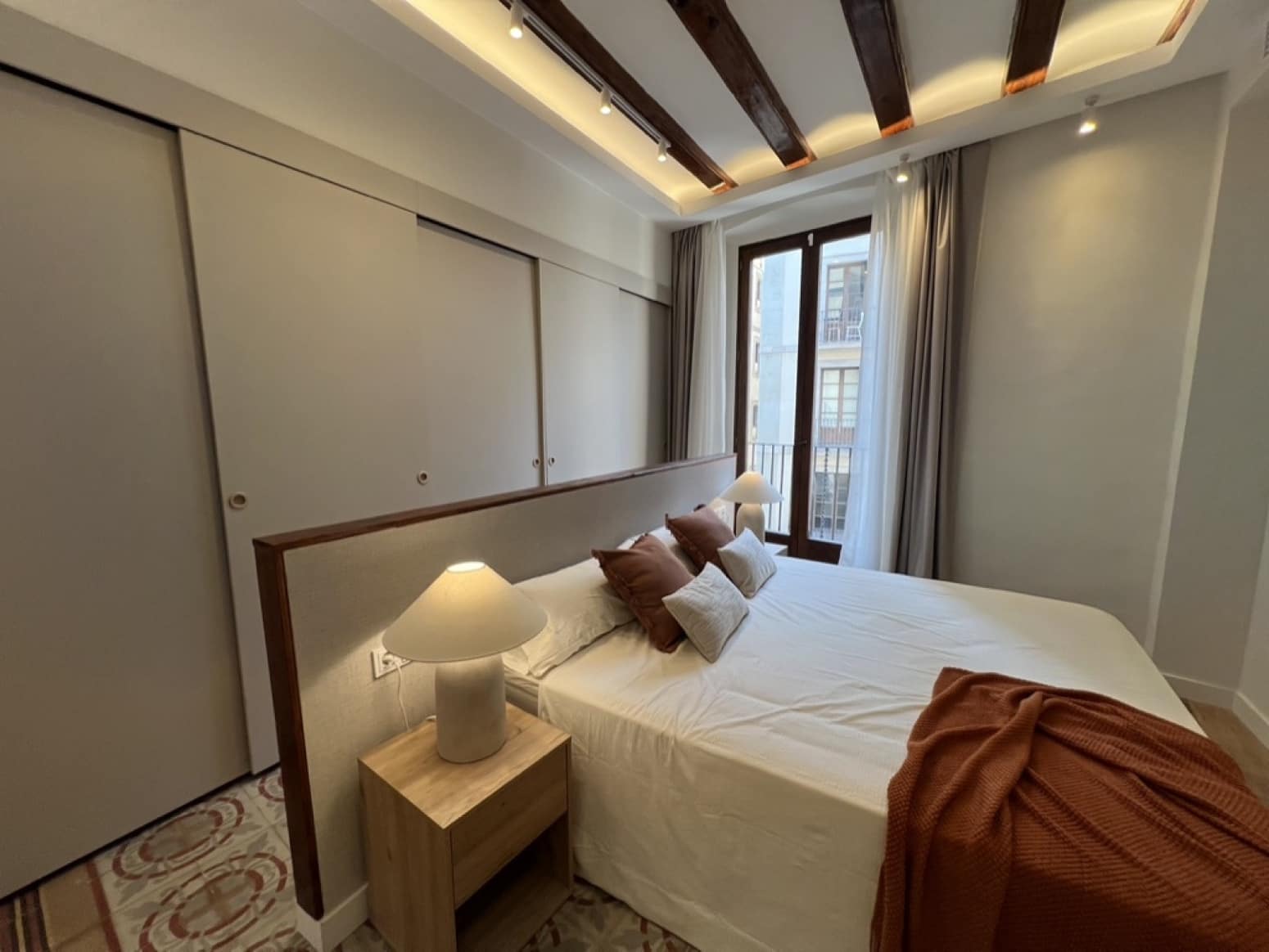 3 soveværelse Lejlighed til salg i Barcelona by - € 824.000 (Ref: 9035860)