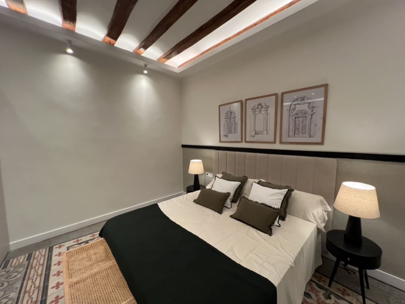 3 soveværelse Lejlighed til salg i Barcelona by - € 824.000 (Ref: 9035860)