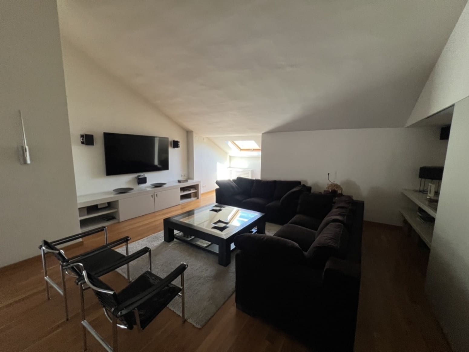 4 soveværelse Lejlighed til salg i Barcelona by med garage - € 2.497.000 (Ref: 9061948)