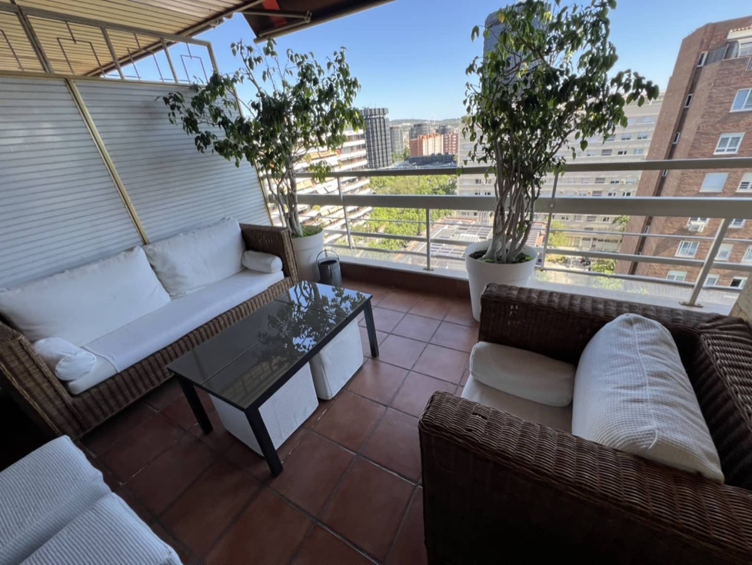 4 soveværelse Lejlighed til salg i Barcelona by med garage - € 2.497.000 (Ref: 9061948)