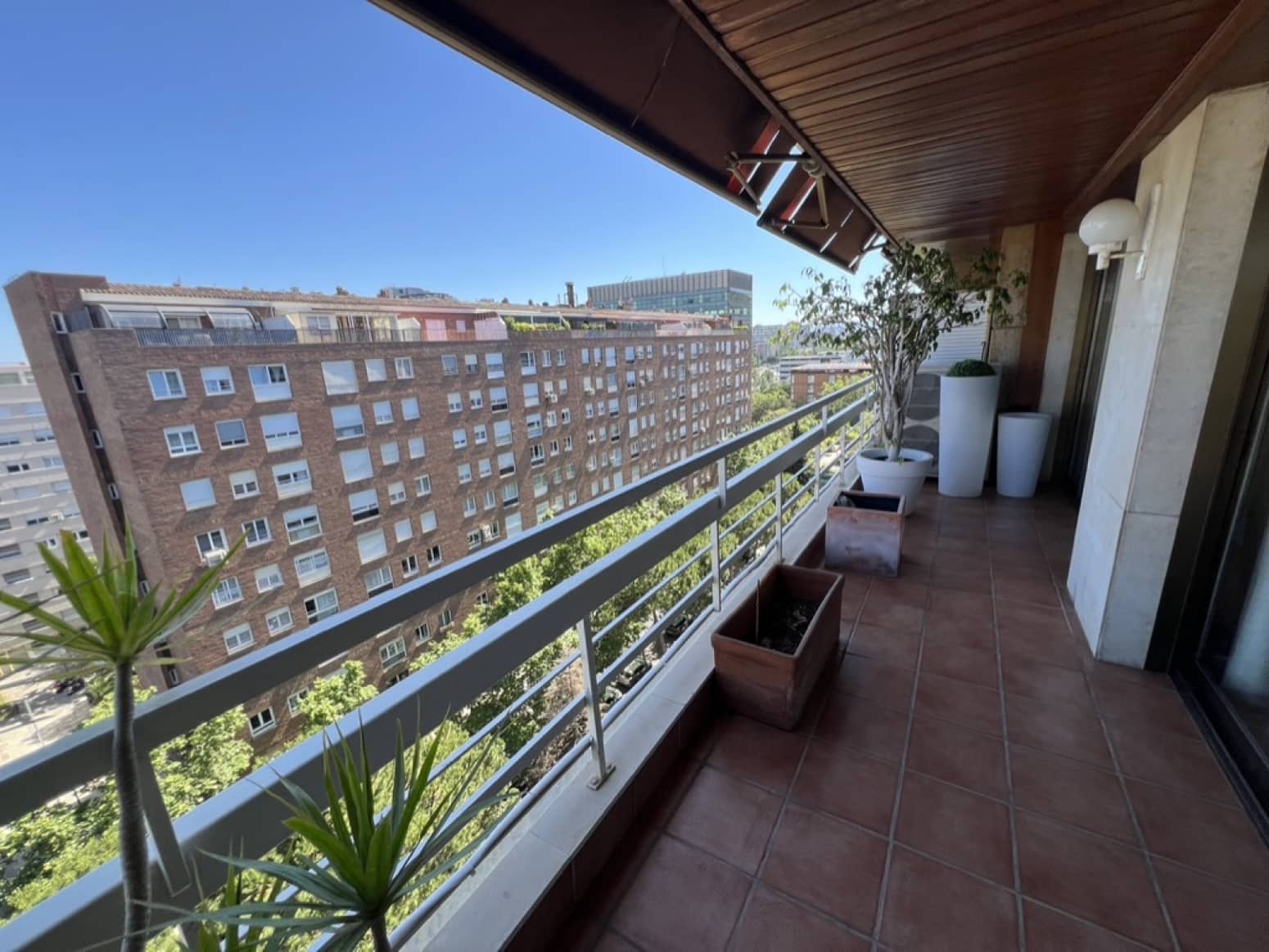 4 soveværelse Lejlighed til salg i Barcelona by med garage - € 2.497.000 (Ref: 9061948)