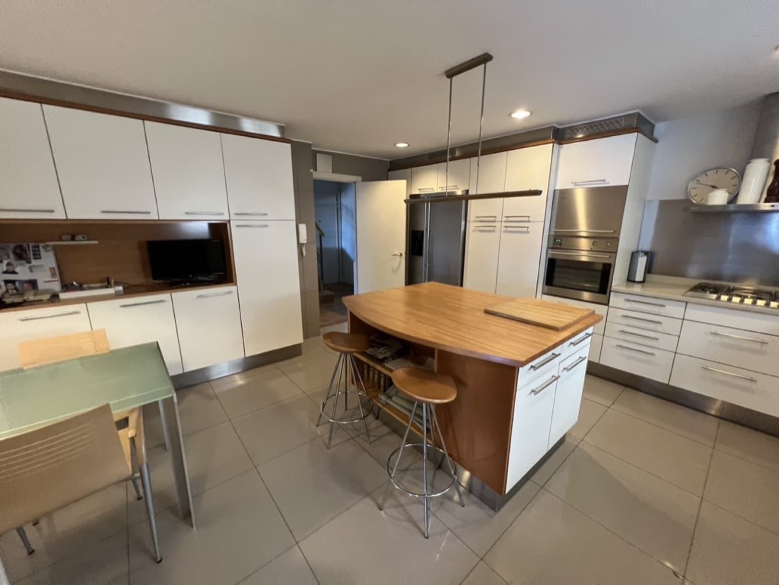 4 soveværelse Lejlighed til salg i Barcelona by med garage - € 2.497.000 (Ref: 9061948)