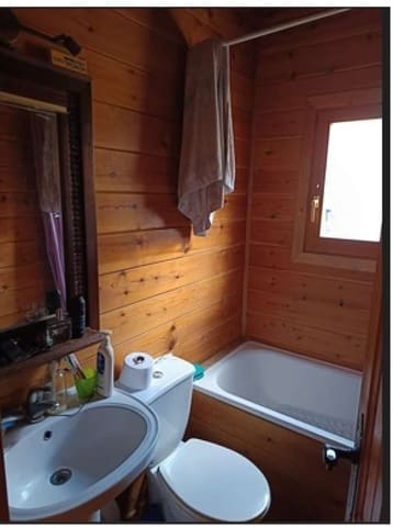 5 bedroom Villa for sale in Vespella - € 190,000 (Ref: 9074215)