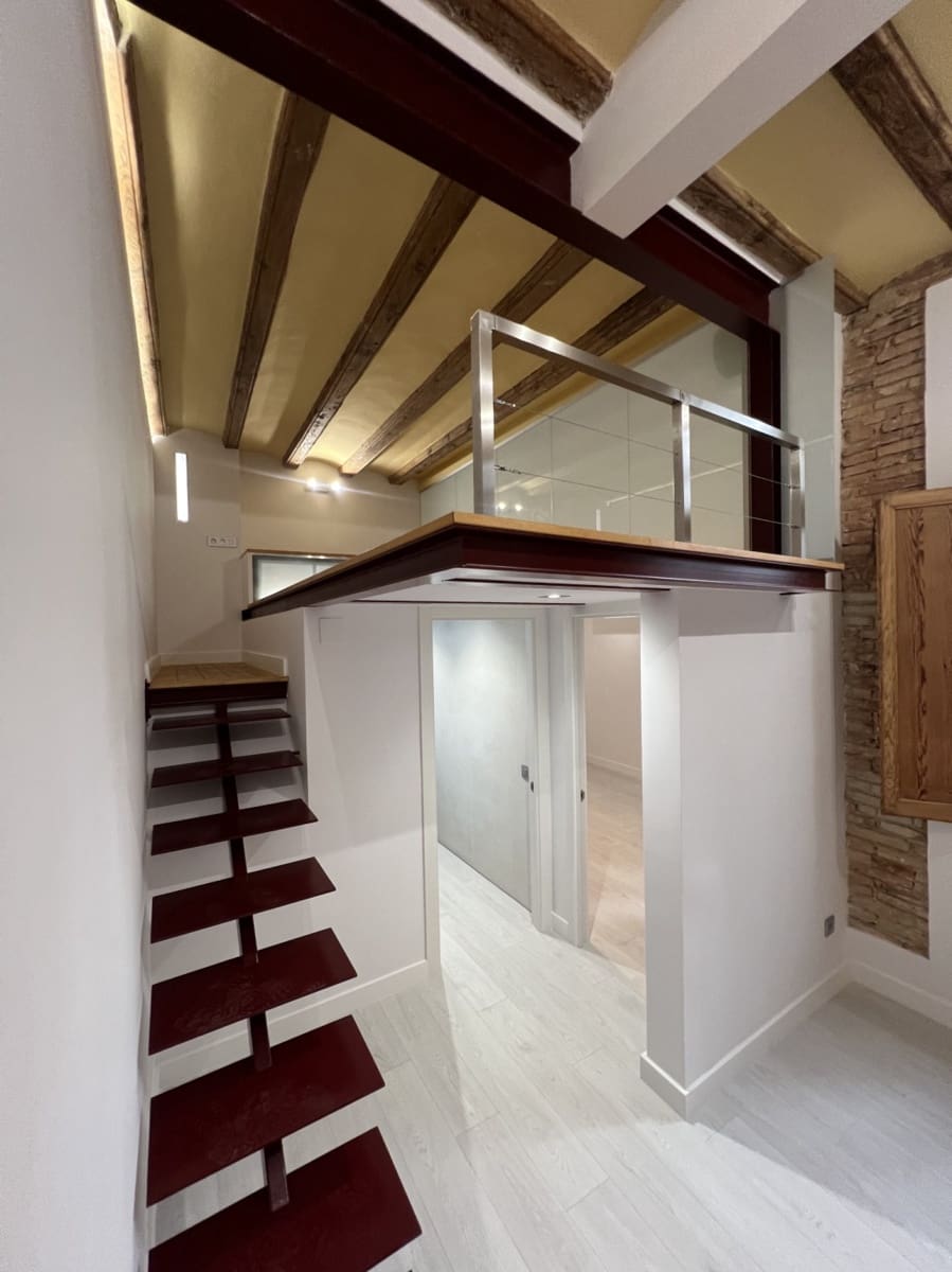 2 slaapkamer Flat te koop in Barcelona stad - € 343.790 (Ref: 9127158)