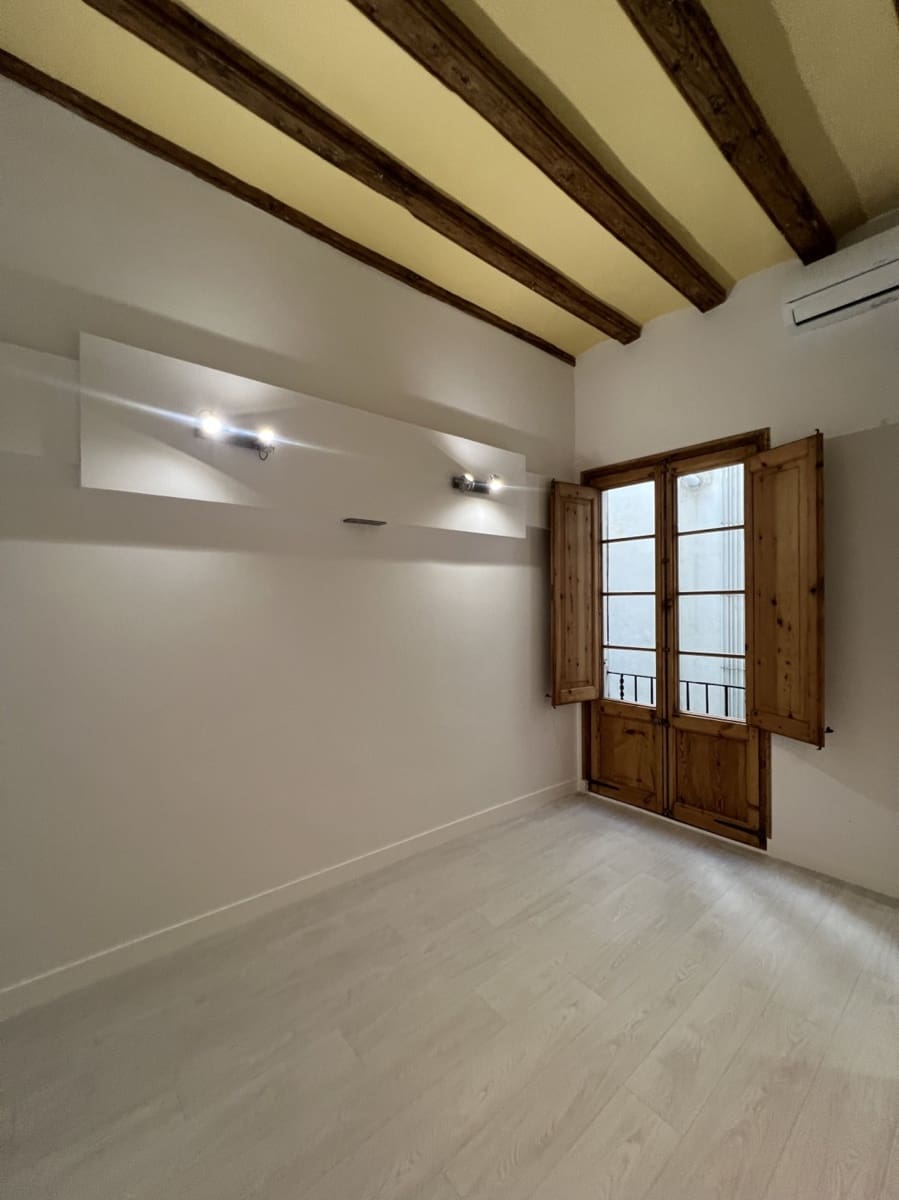 2 slaapkamer Flat te koop in Barcelona stad - € 343.790 (Ref: 9127158)