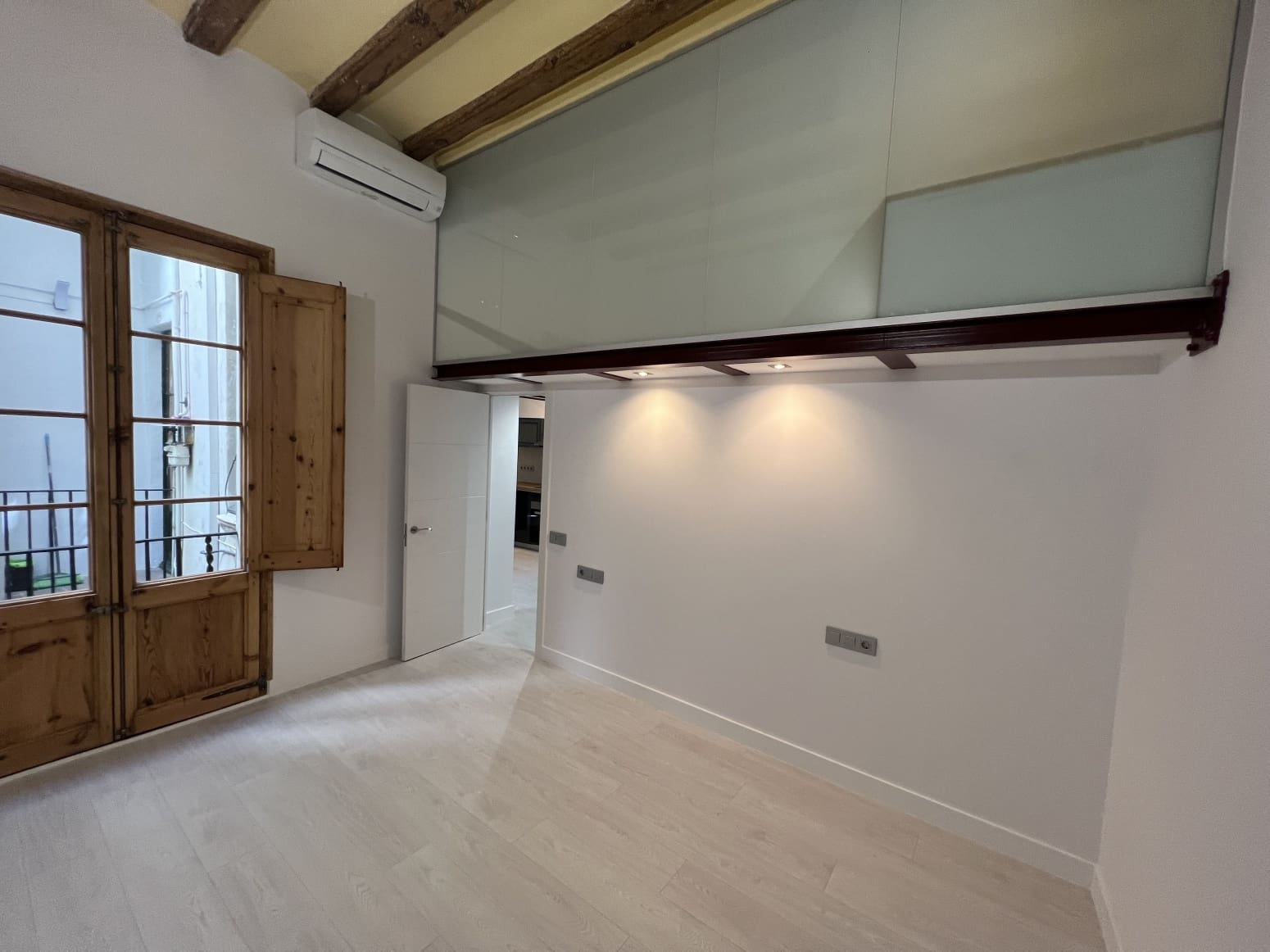 2 slaapkamer Flat te koop in Barcelona stad - € 343.790 (Ref: 9127158)