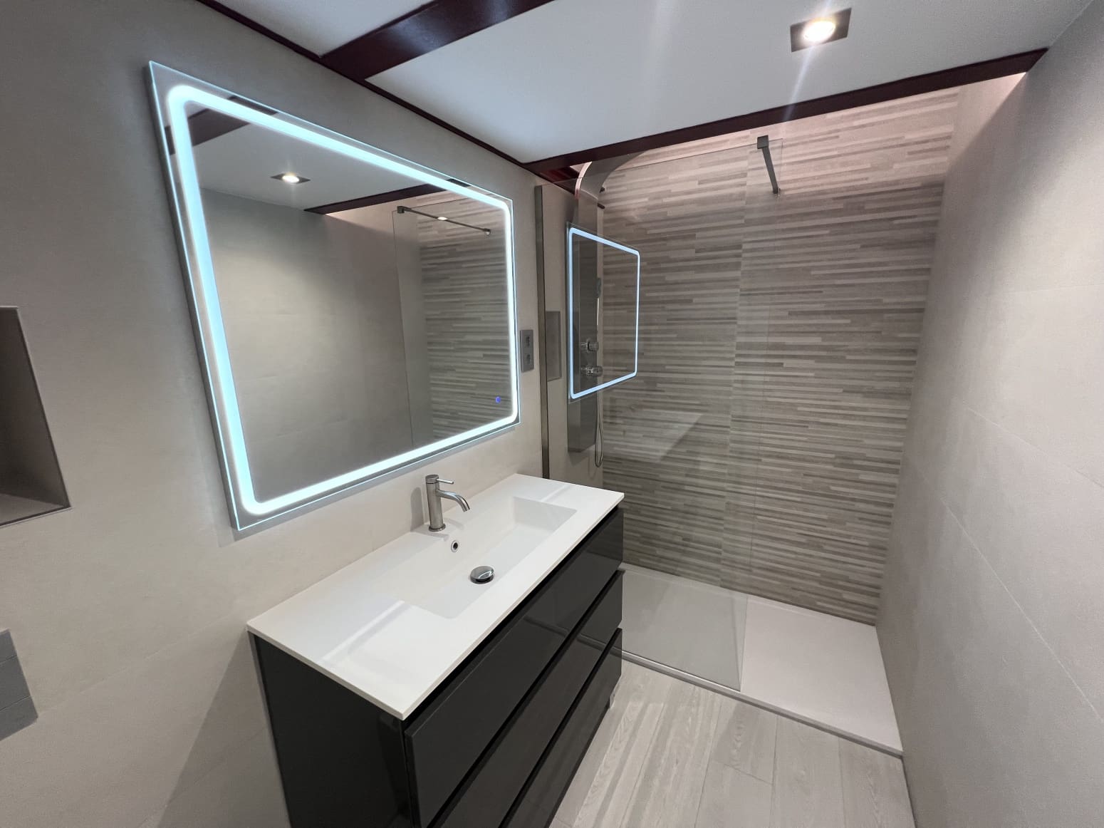 2 slaapkamer Flat te koop in Barcelona stad - € 343.790 (Ref: 9127158)