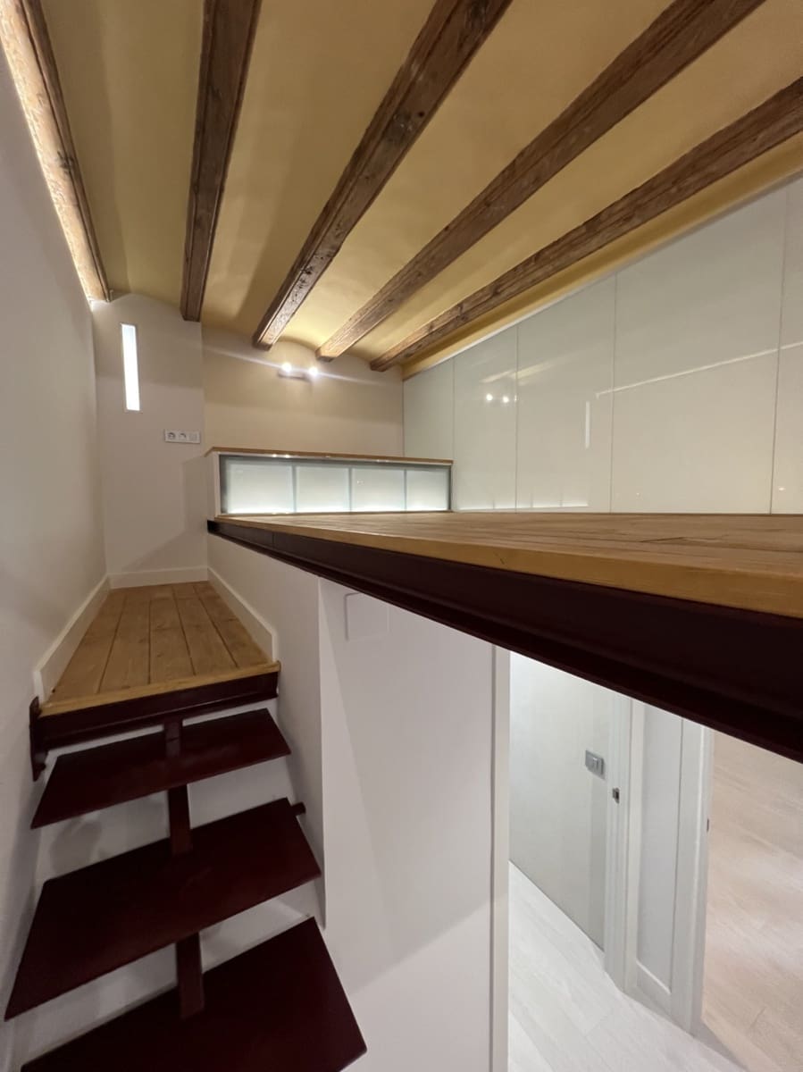 2 slaapkamer Flat te koop in Barcelona stad - € 343.790 (Ref: 9127158)