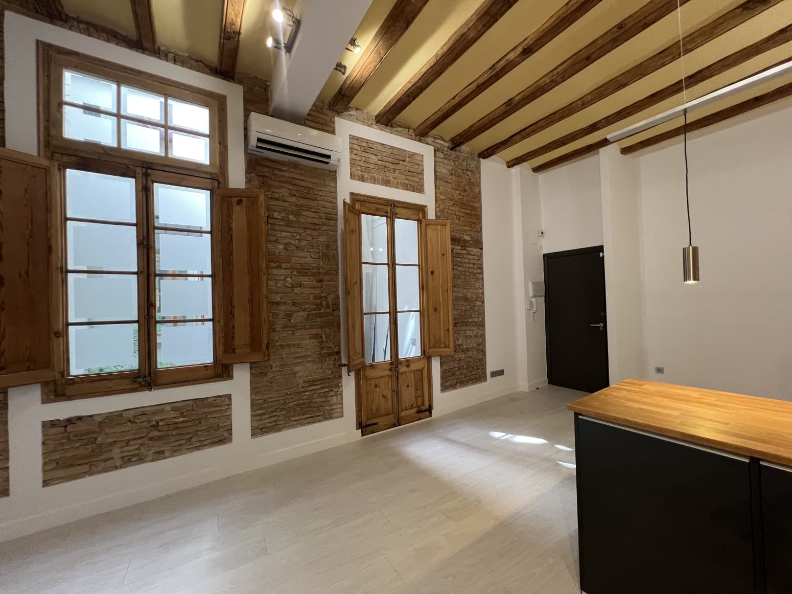 2 slaapkamer Flat te koop in Barcelona stad - € 343.790 (Ref: 9127158)