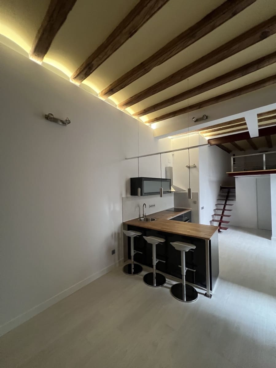 2 slaapkamer Flat te koop in Barcelona stad - € 343.790 (Ref: 9127158)