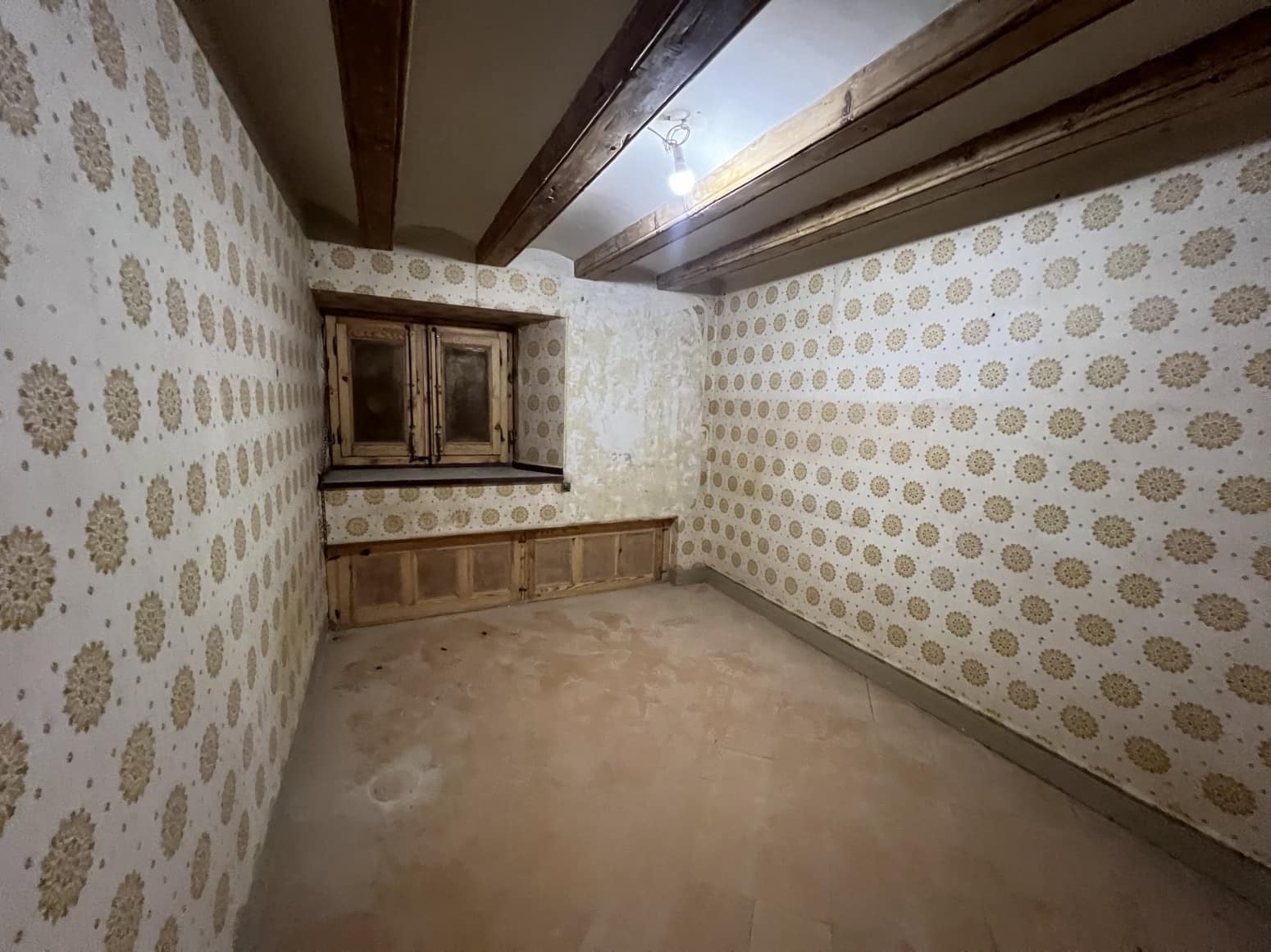 Kommersiell til salgs i Barcelona by - € 237 390 (Ref: 9127703)