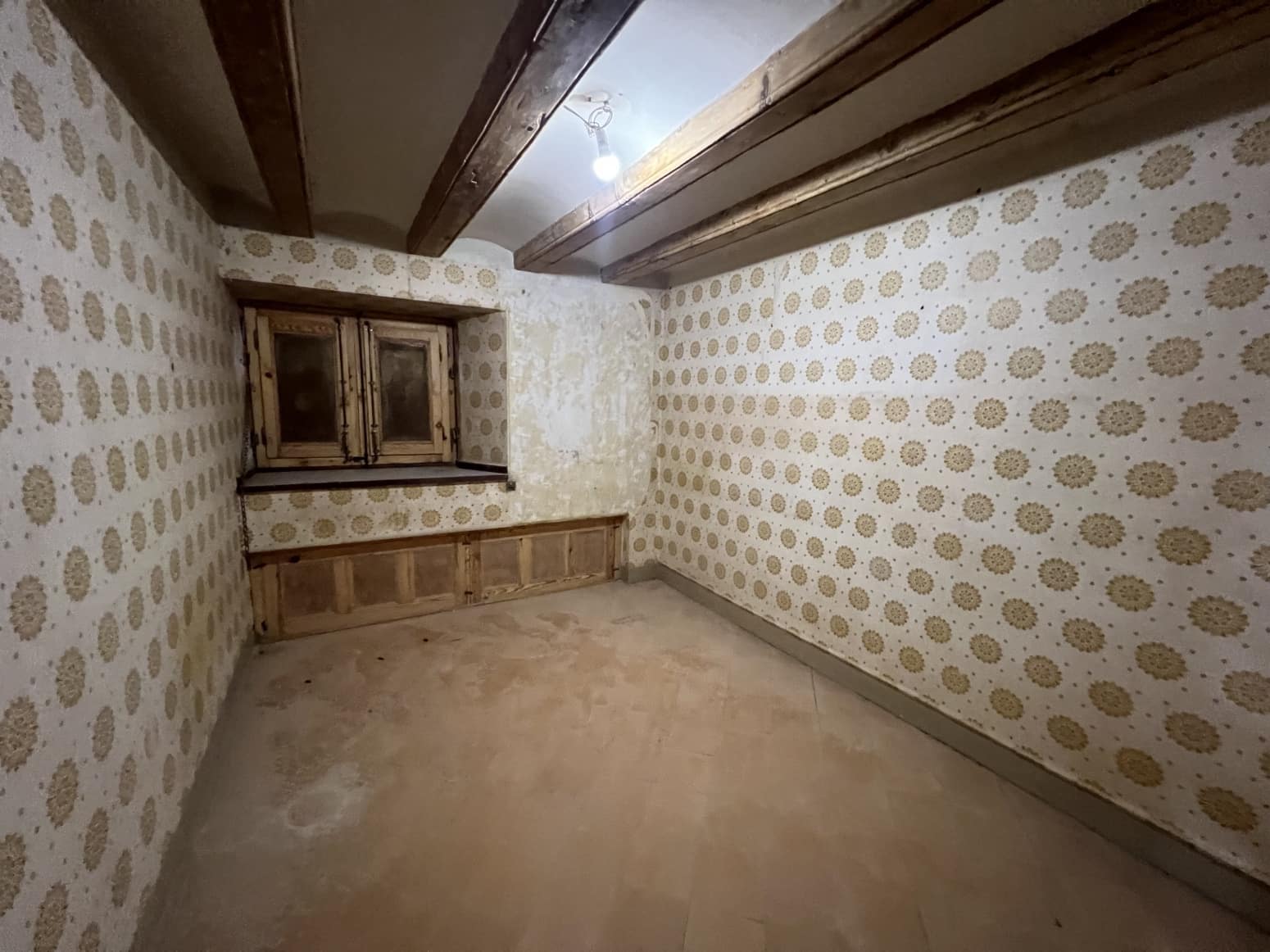 Kommersiell til salgs i Barcelona by - € 237 390 (Ref: 9127703)